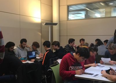 Nanolive live cell imaging microscope: college students working with the 3D Cell Explorer